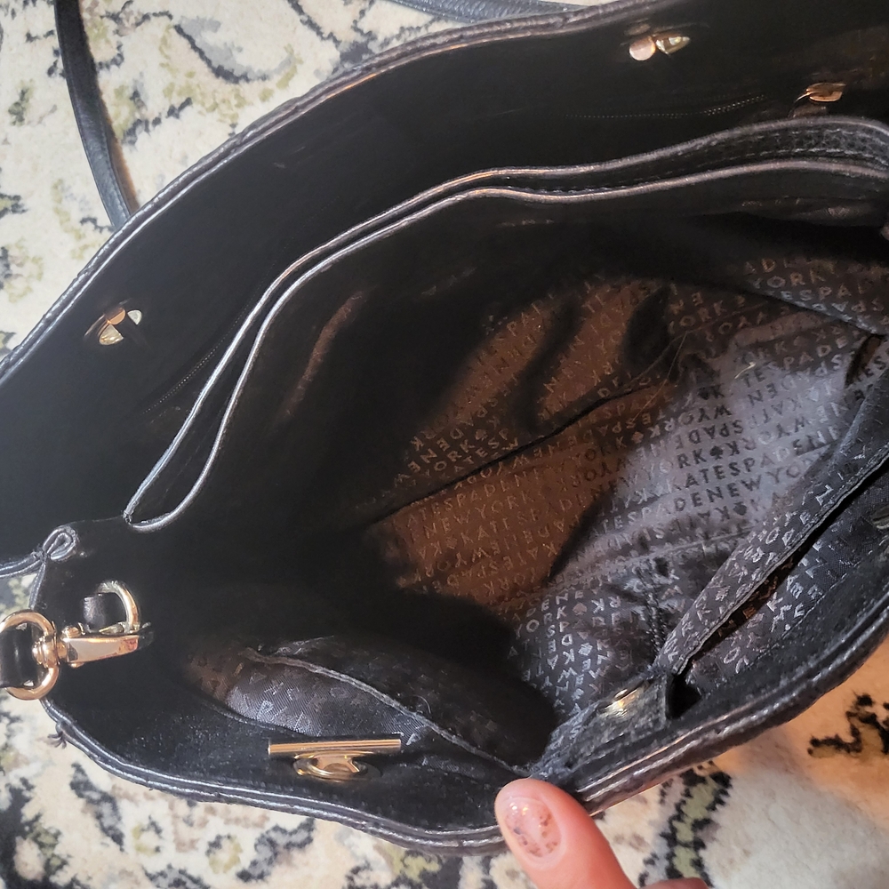 Kate Spade Purse - Picture 3 of 15
